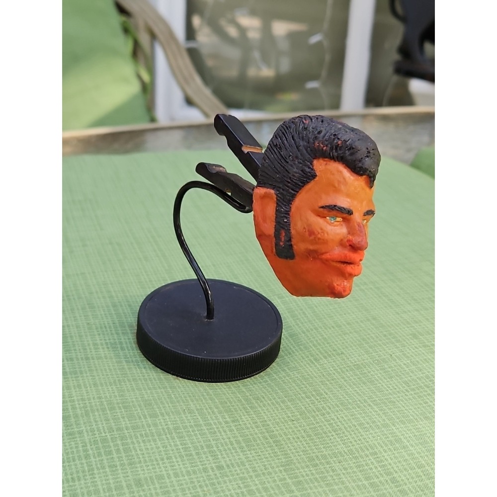 VTG Memo Clip 1950s Rockabilly Elvis Pompadour Kitsch Desk Business Card Holder